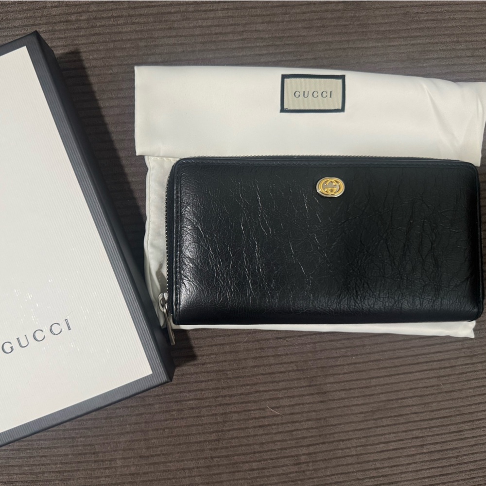 Gucci Black Leather Wallet